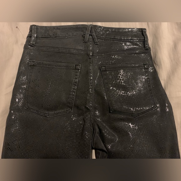 Good American Good Waist Jeans Gray Metallic Coated Snakeskin Skinny Size 8/29 - Picture 6 of 14